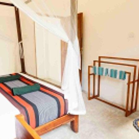 Hiriketiya Ladina Homestay Dikwella Eksteriør billede